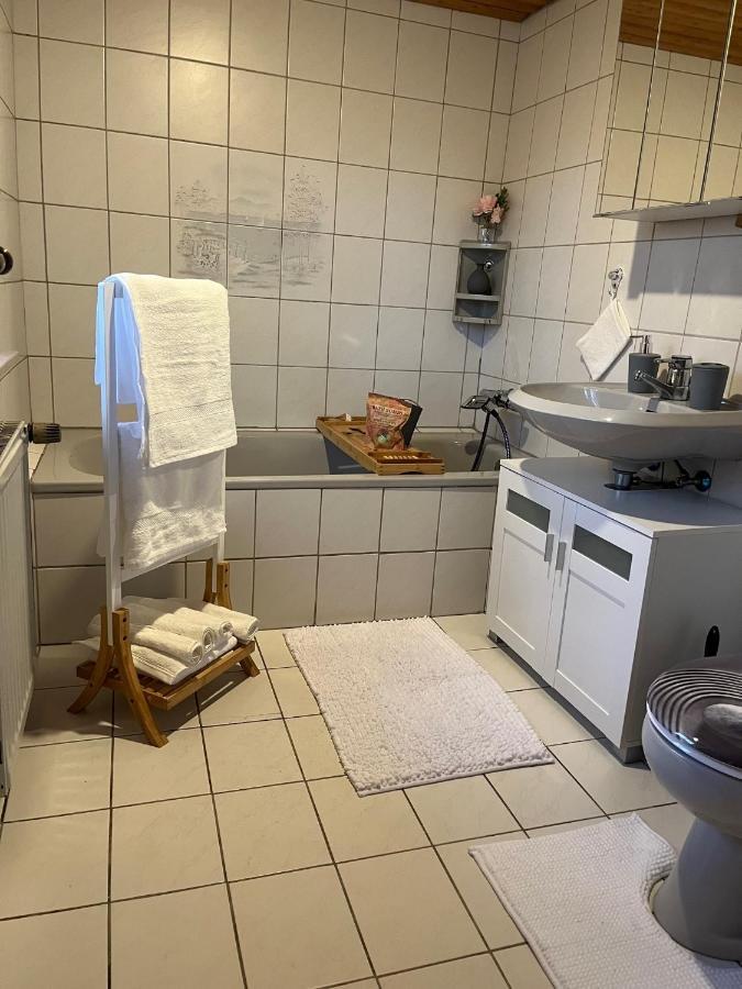 Appartement Fachwerk In Bergfreiheit à Bad Wildungen Extérieur photo